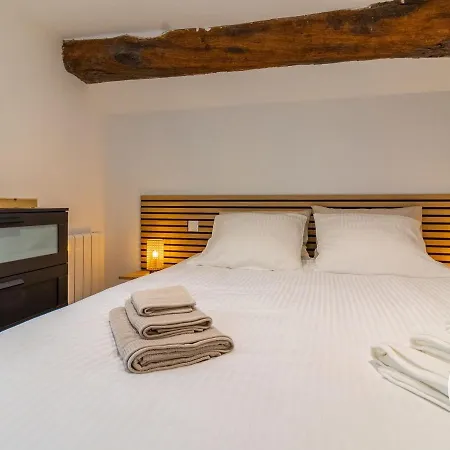 Entre Loire Et Layon, Terrasse, Jardin, Parking, Proche D'angers, Ideal Pour Couples - Fr-1-622-71 *