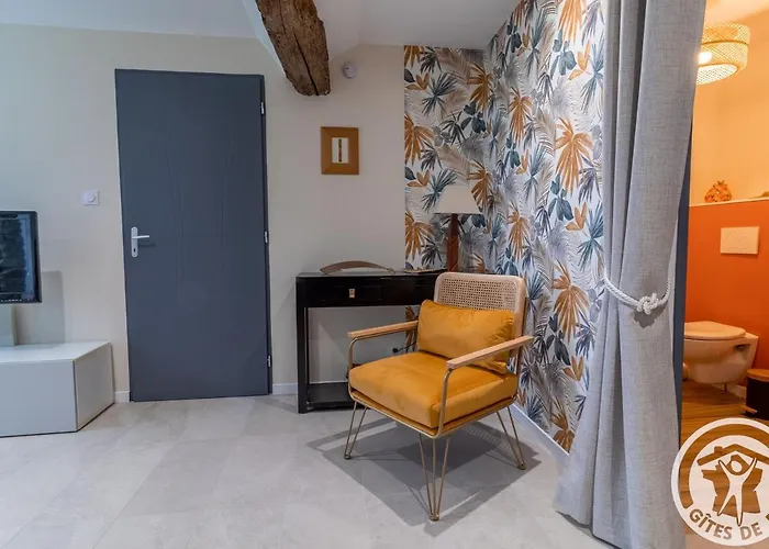 Entre Loire Et Layon, Terrasse, Jardin, Parking, Proche D'angers, Idéal Pour Couples - Fr-1-622-71 Сasa de vacaciones