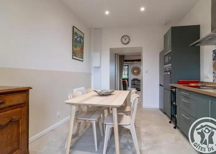 Entre Loire Et Layon, Terrasse, Jardin, Parking, Proche D'angers, Idéal Pour Couples - Fr-1-622-71 *