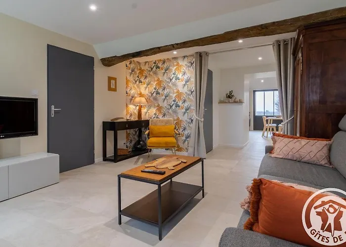 Entre Loire Et Layon, Terrasse, Jardin, Parking, Proche D'angers, Idéal Pour Couples - Fr-1-622-71 Сasa de vacaciones